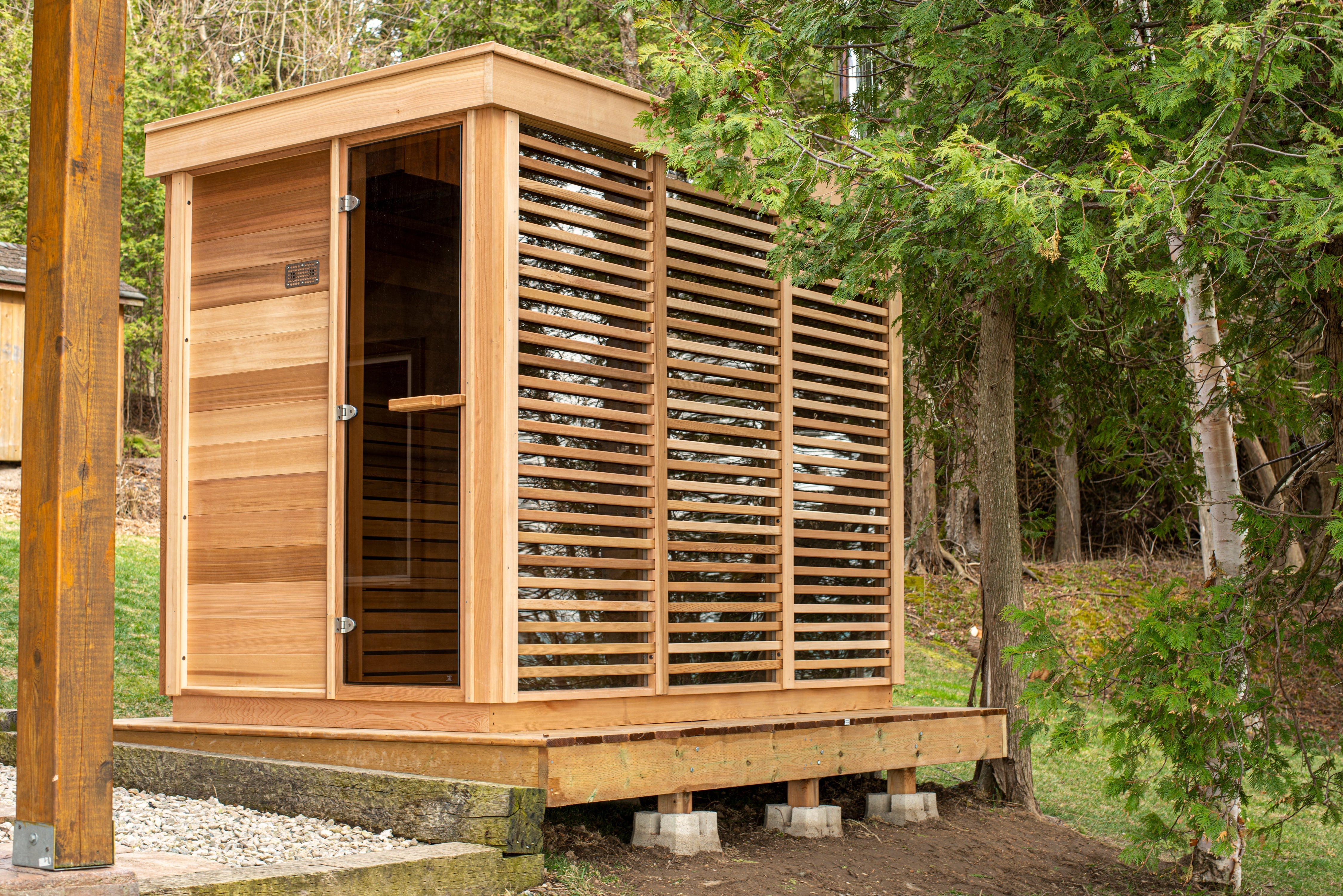 Outdoor 580 Pure Cube Sauna - 5 Person – The Muskoka Sauna Co