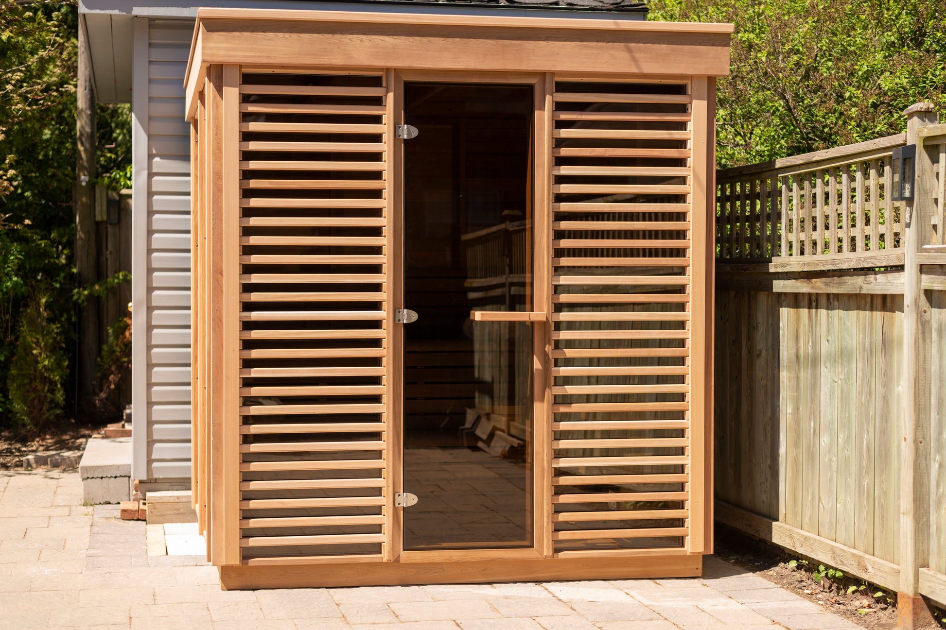 Outdoor Pure Cube Sauna